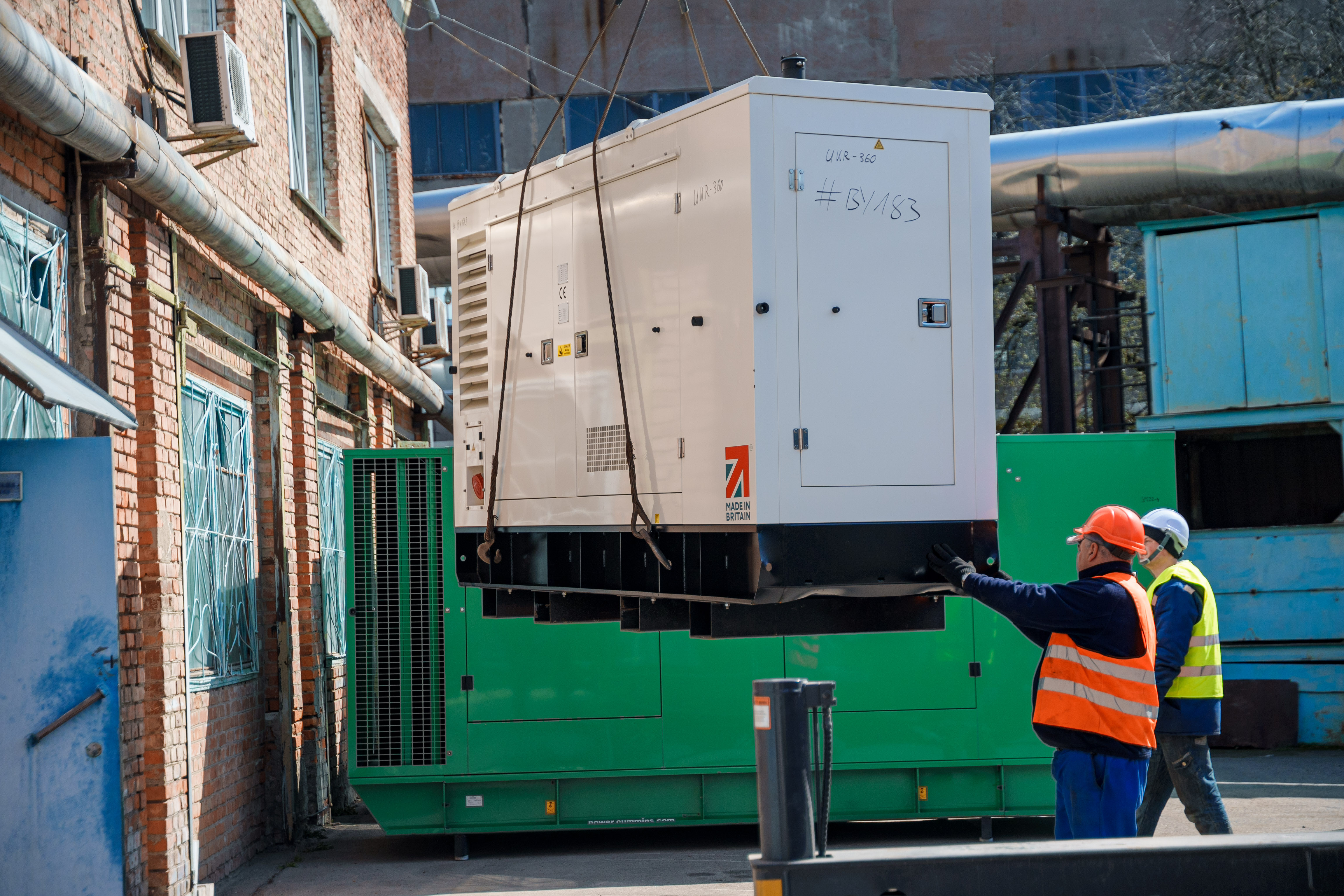 Crucial Aid for Vinnytsia – 32 Generators: Vinnytsia Mayor Serhii Morhunov Thanked Germany for Its Support