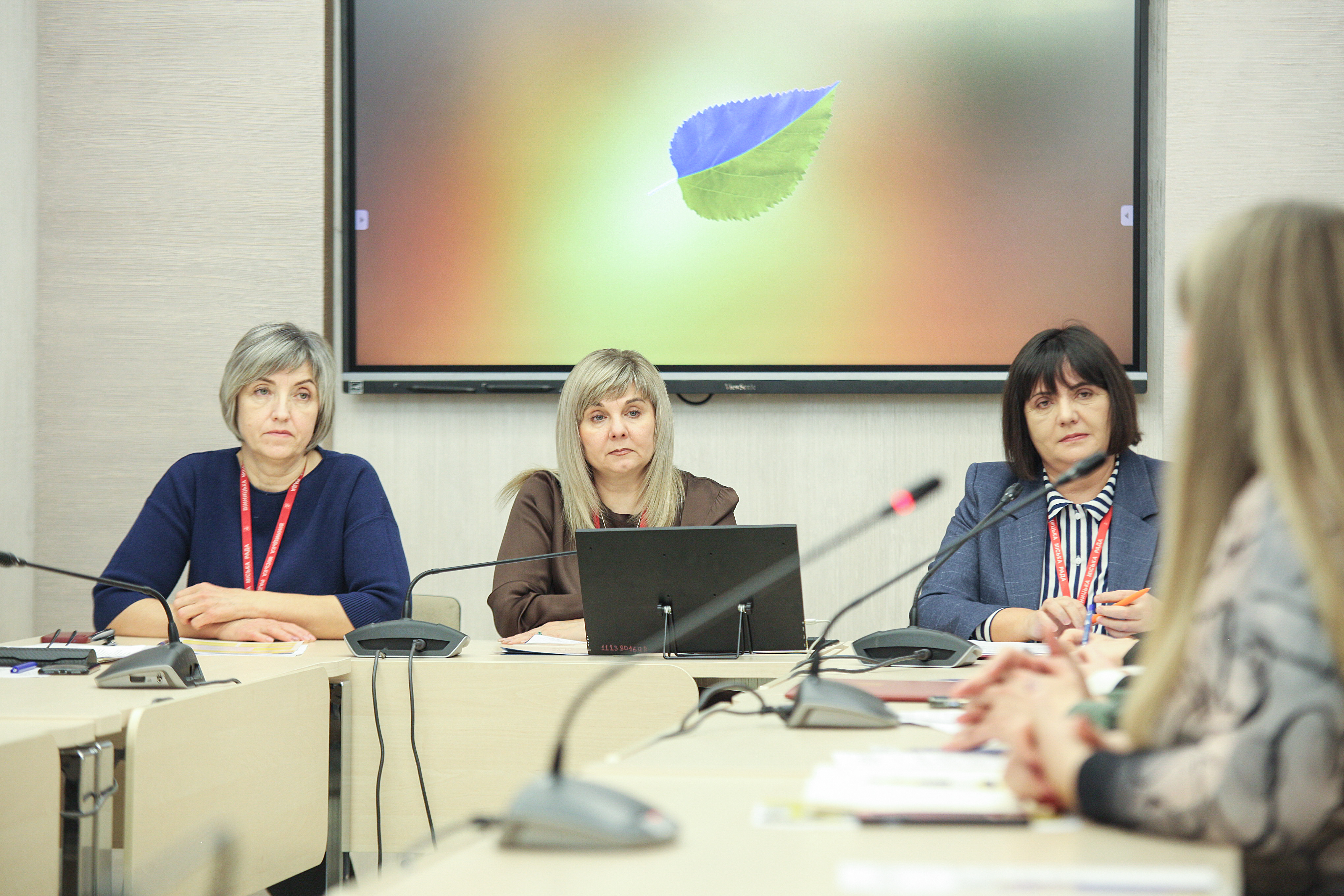 У Вінниці відбулось засідання Міжвідомчої ради. Серед питань – підтримка сімей Захисників і Захисниць, протидія домашньому насильству, робота з ВПО