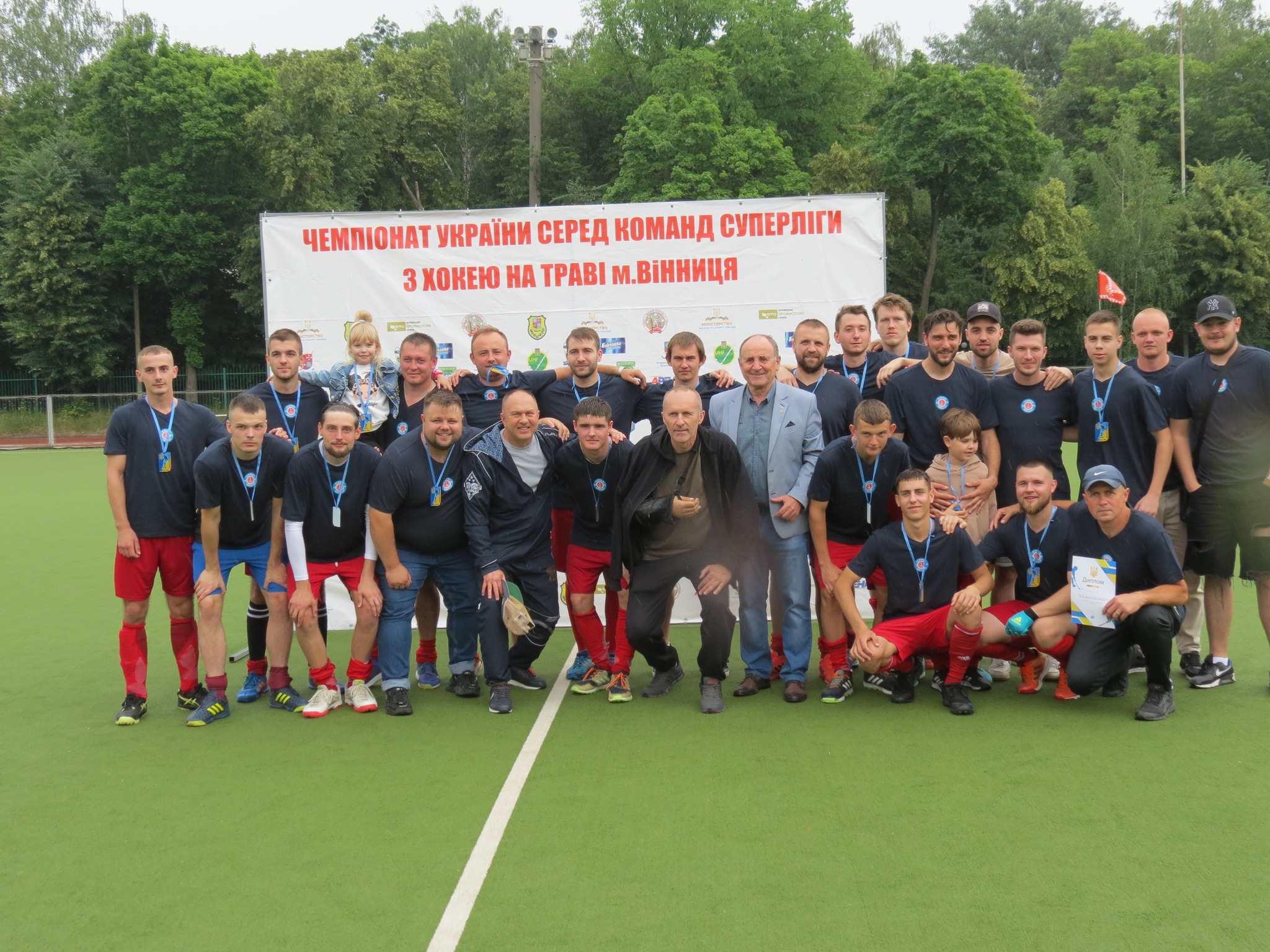 Команда з хокею на траві Вінницької МДЮСШ №1 виборола «срібло» чемпіонату України  серед чоловіків, вища ліга