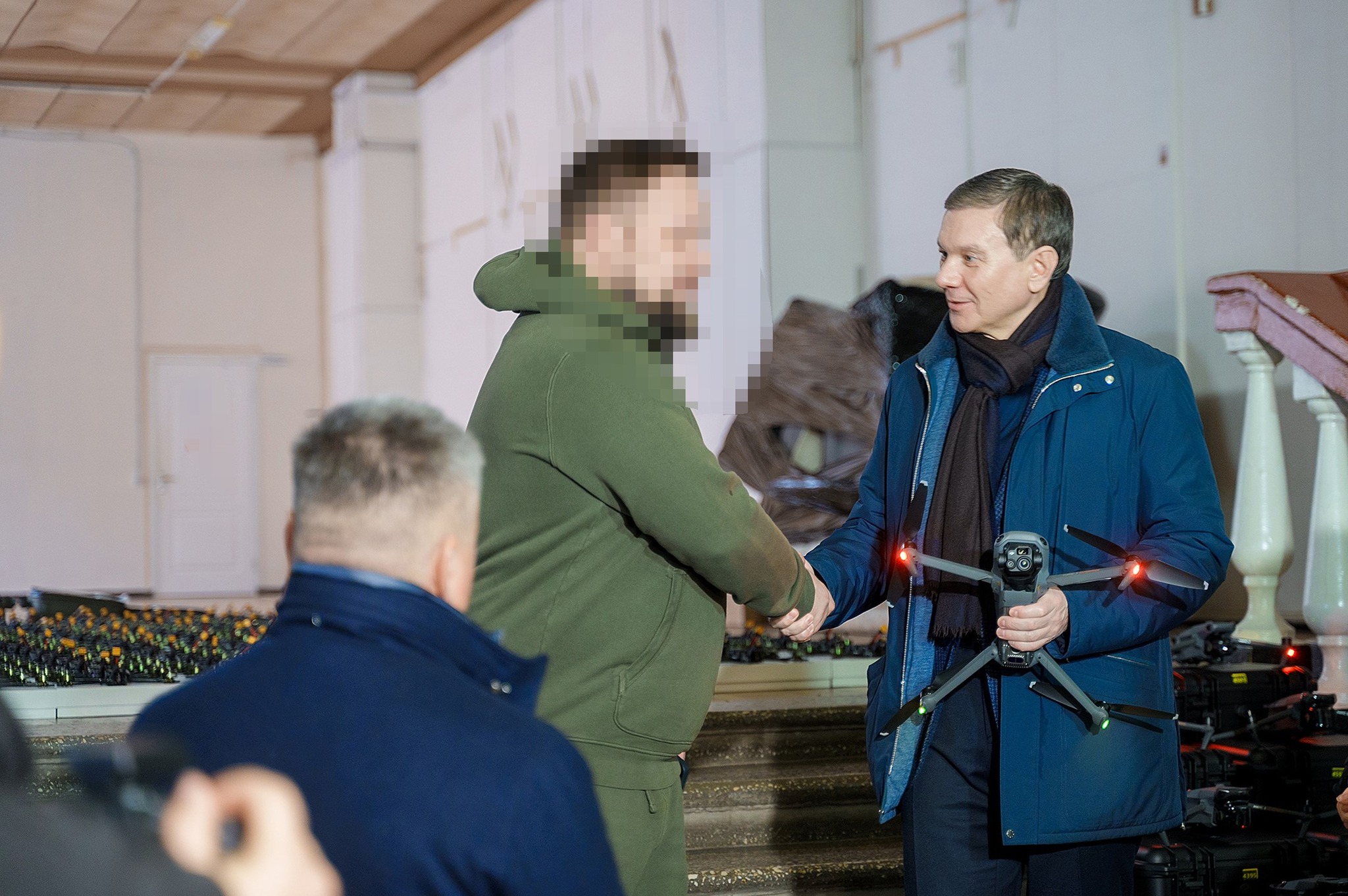 200 FPV-дронів, «мавіки» та рюкзаки для такмеду: Вінницька міська рада разом з громадою та Міжрегіональним координаційним гуманітарним штабом підготували чергову допомогу для бійців «Артану»