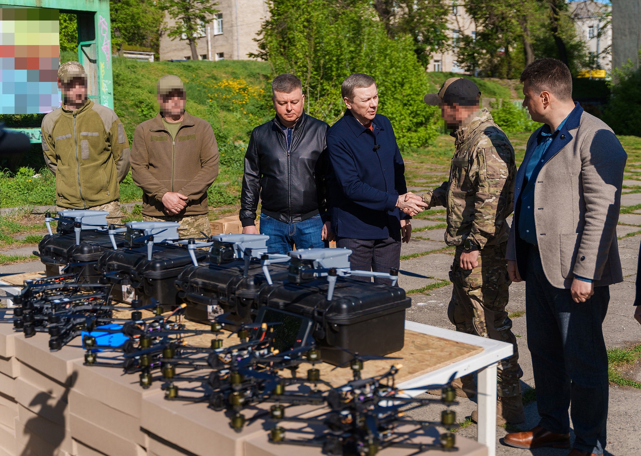 Безпека та оборона. Команда Вінницької міської ради з Міжрегіональним координаційним гуманітарним штабом підтримала 71 окрему єгерську бригаду
