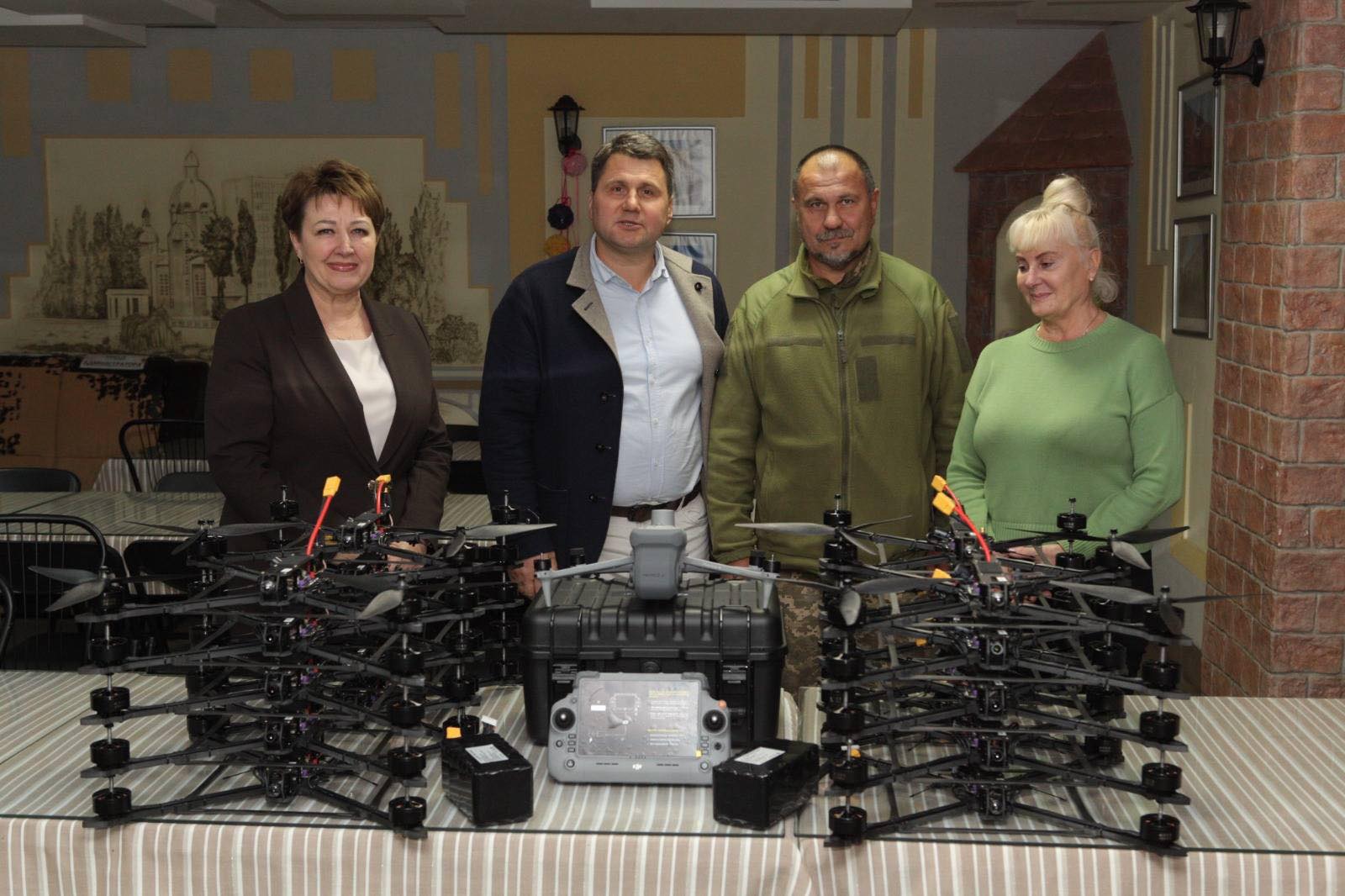 Чергова передача на фронт. Команда Міжрегіонального координаційного гуманітарного штабу підсилила ще одну бригаду