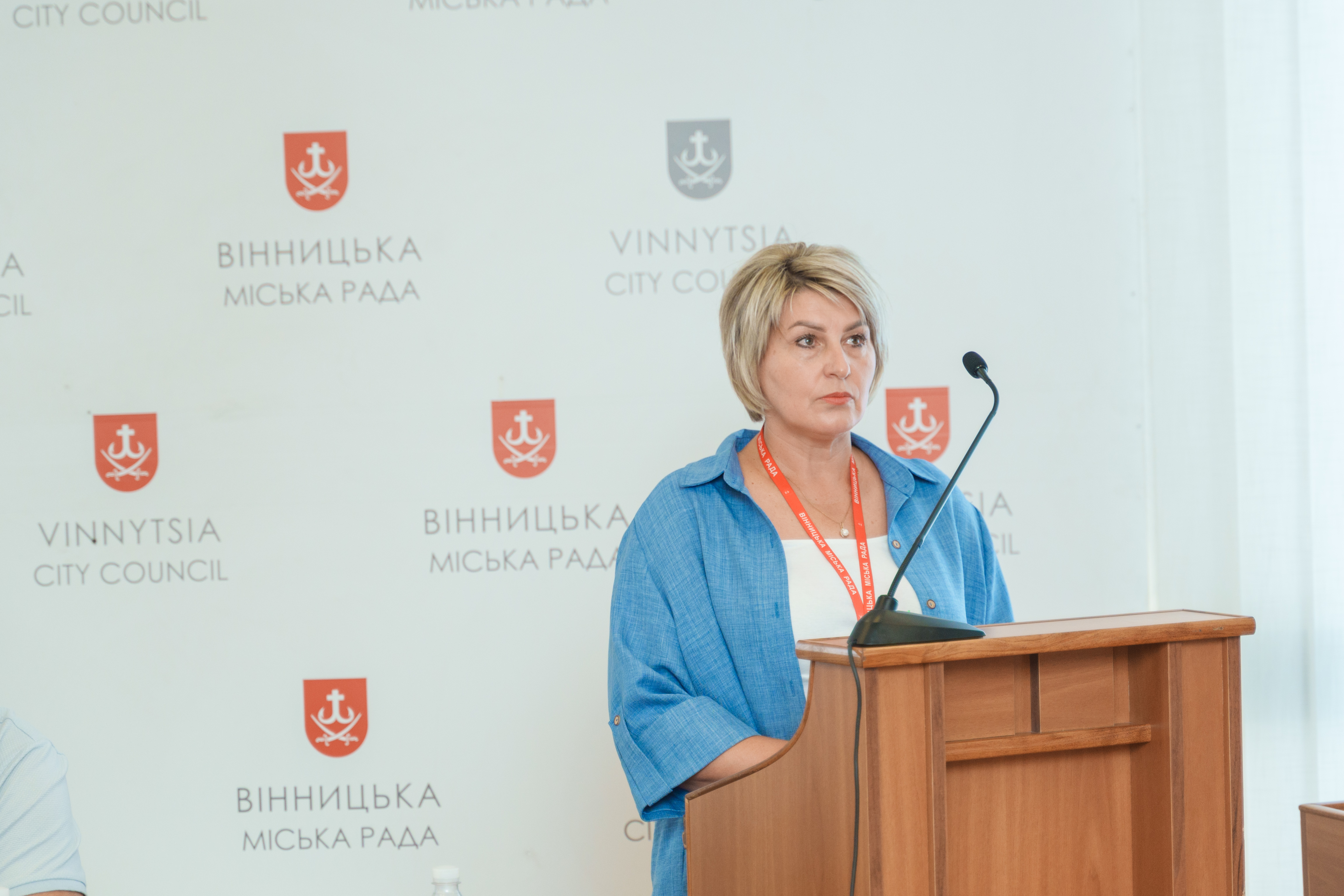 Директорка департаменту соціальної політики ВМР Валентина Войткова 