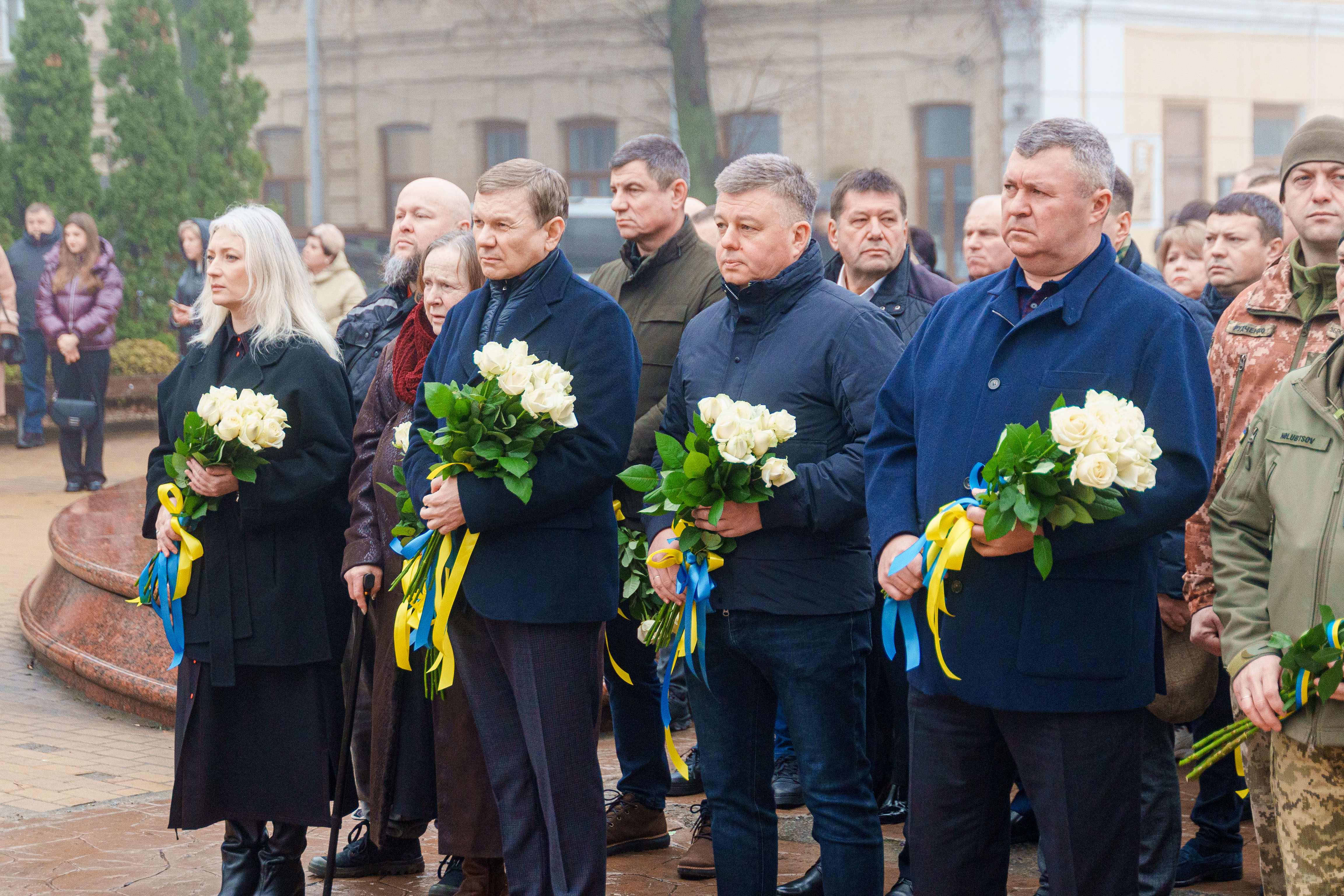 У День Гідності та Свободи вінничани вшанували пам’ять полеглих Героїв Небесної Сотні та російсько-української війни