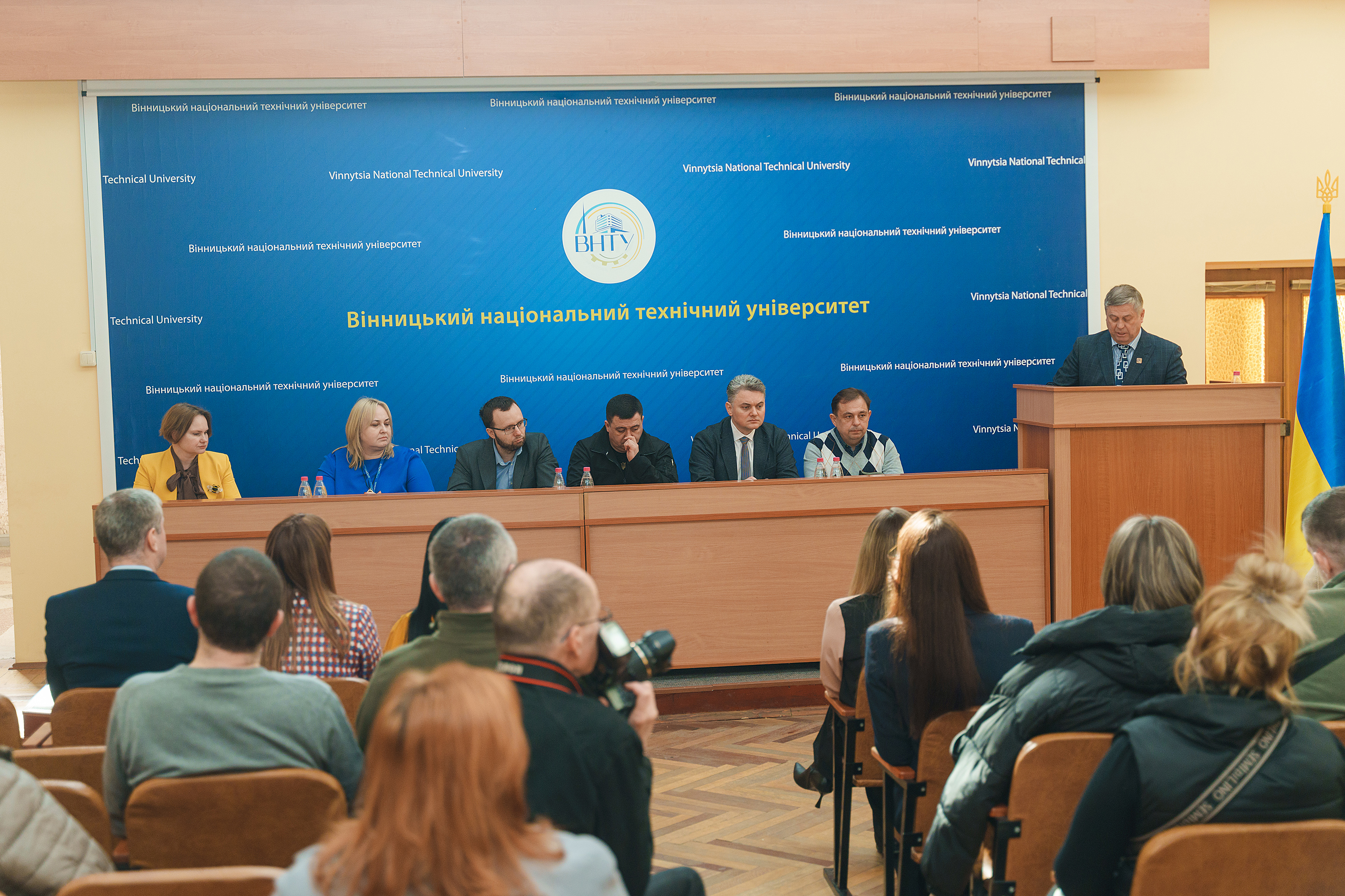 Lab2Market Veterano. У Вінниці для ветеранів та членів їхніх родин стартувало навчання, присвячене підприємництву