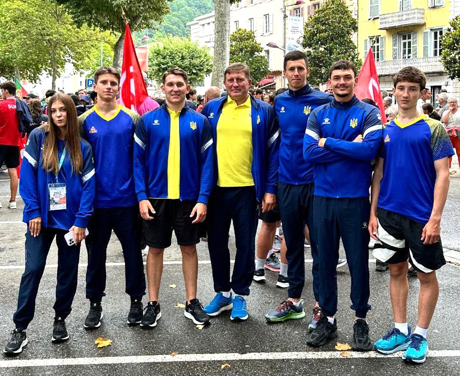 Вінницькі веслувальники представляють Україну на чемпіонаті світу у Франції